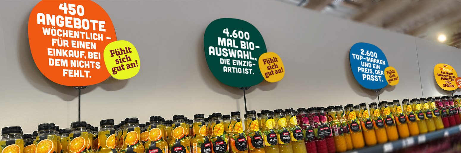 Zeigen verschiedene Anwendungen unserer Kampagne: Den Spezialkatalog Weihnachten, Kommunikation im Laden sowie das Bonus-Programm tebonus.